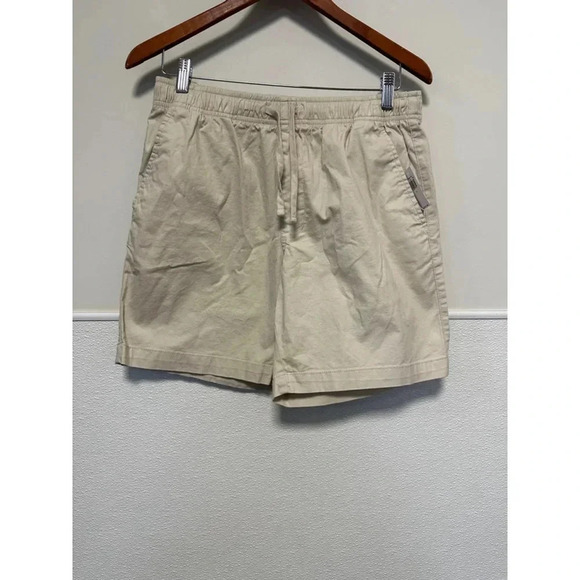 NWT! Men's Old Navy Shorts, Size S, Beige - Picture 1 of 11